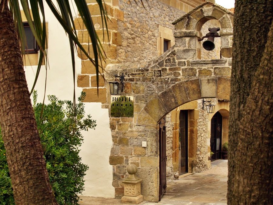 Hotel Palacio De La Pena Cantabria Ajo Exterior foto